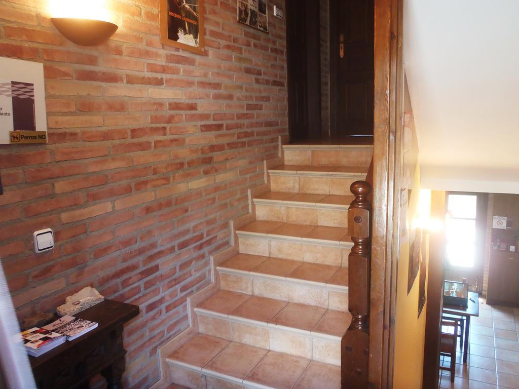 Albergue Las Almunias מראה חיצוני תמונה